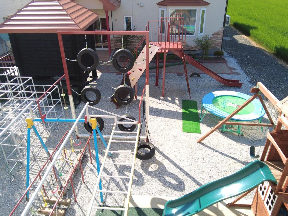 Petit Hotel Blaneneige Nakafurano Dış mekan fotoğraf